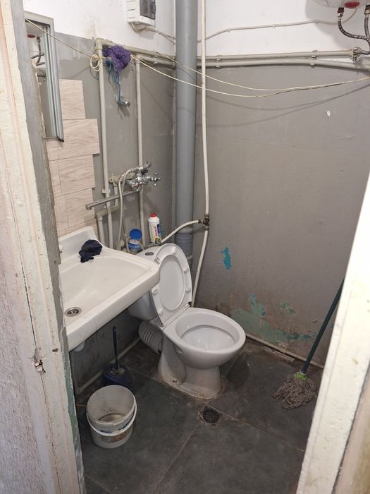 Продам блок в общежитии