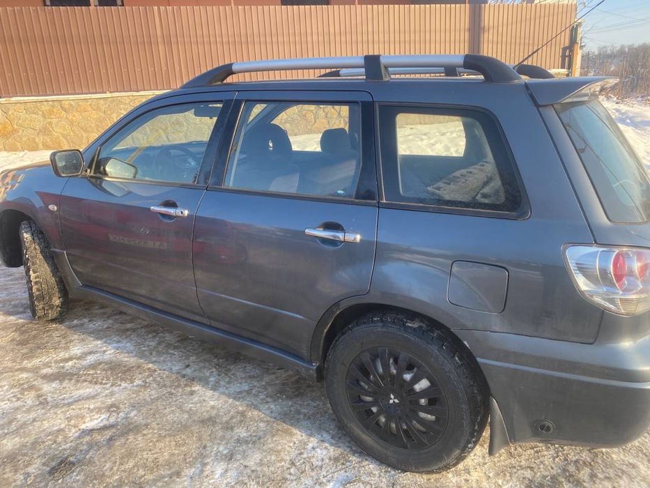 Міцубісі аутлендер 2.0