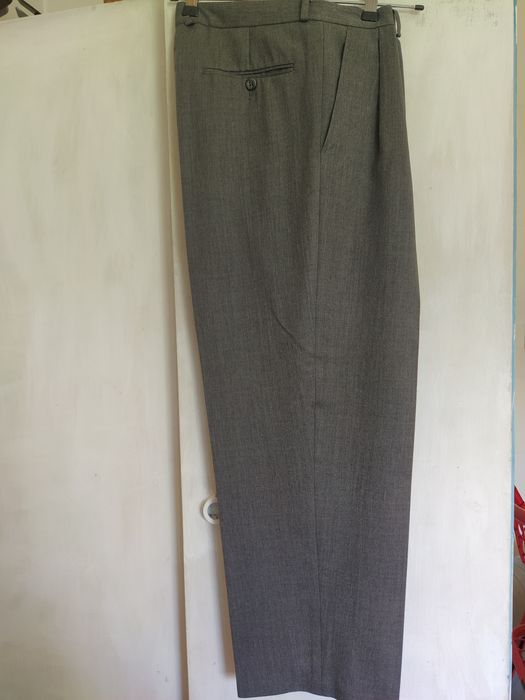 Calça de homem clássico
