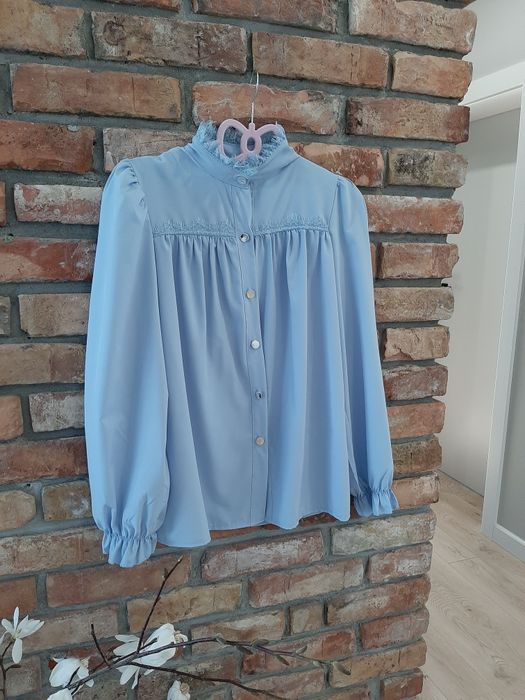 Koszula błękitna j.nowa