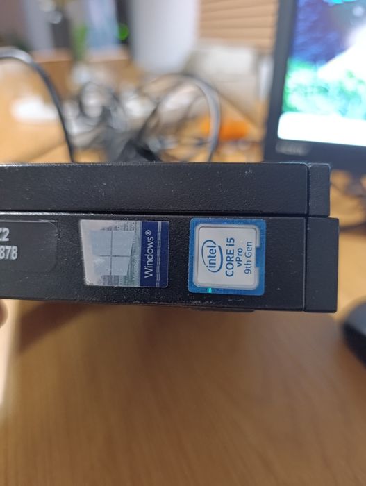 MINI Komputer OptiPlex  7070  + Monitor Dotykowy  Asus VT168