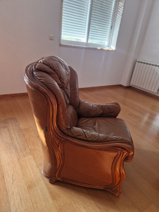 Dois Sofás Poltronas