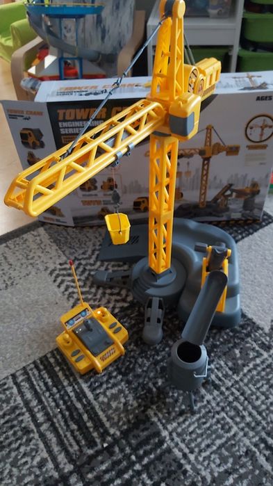 Dźwig budowlany zdalnie sterowany z oryginalnym pudełkiem