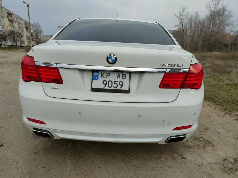 Продам BMW 740 , 3.0 бензин, 2011р.