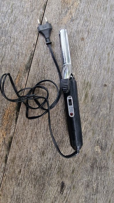 Плойка для волосся