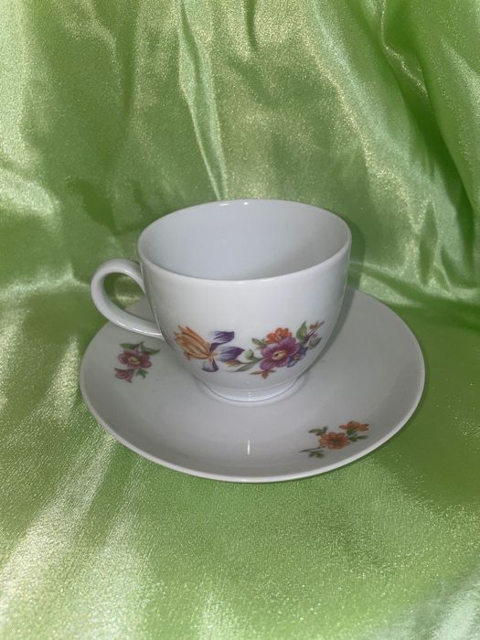 Англія,ГДР, Китай чайні трійки, чашки  , блюдца