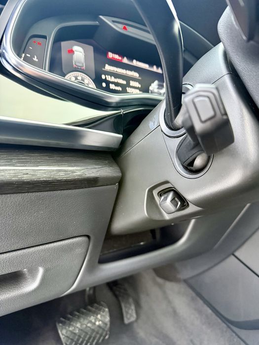 Audi Q7 2020 Premium plus