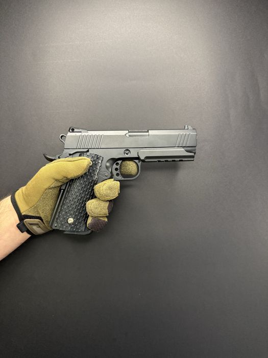 Метвлевий пістолет Colt Force - модель G25+ 6 мм (з кобурою), іграшковий
