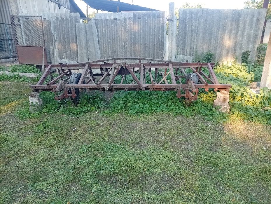 Продам трактор ЮМЗ 6 с куном