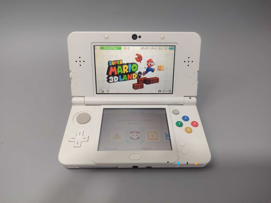 Nintendo New 3DS