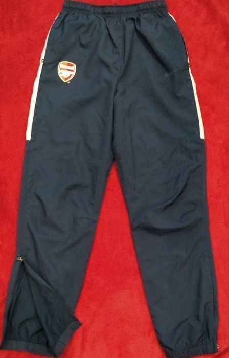 Spodnie dresowe NIKE roz. 152-158 cm