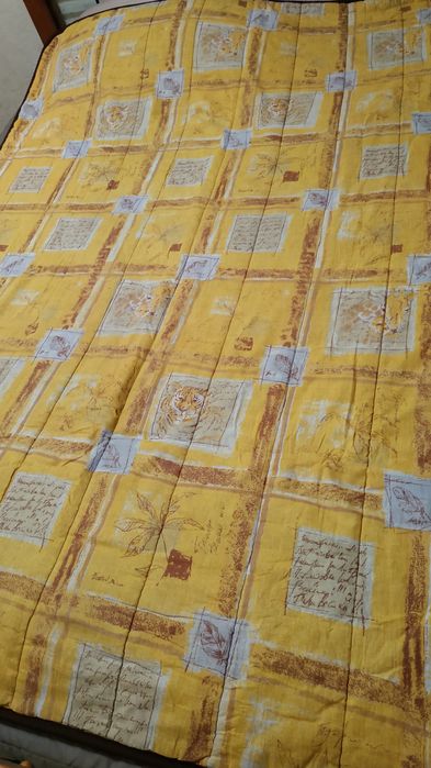 Продам одеяло 1.5 спальное