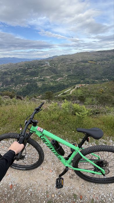 Bicicleta Specialized Rockhopper Expert