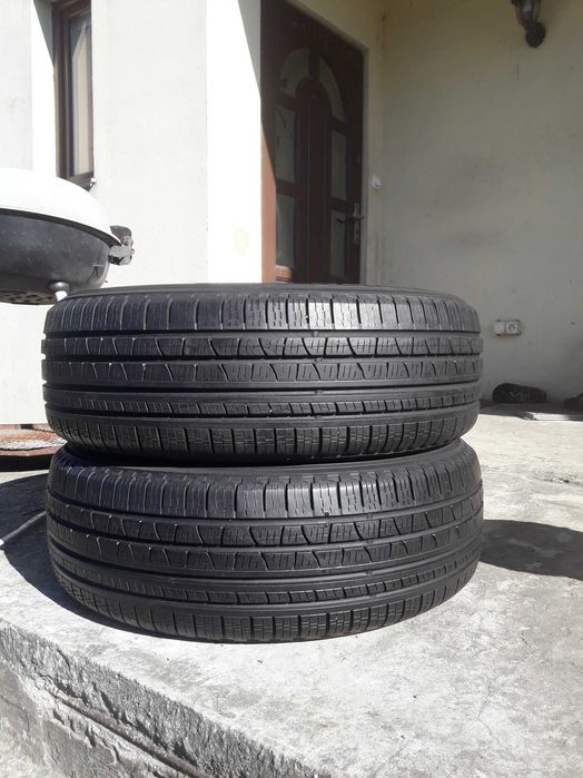 Całoroczne Pirelli 215/65 R17 7mm