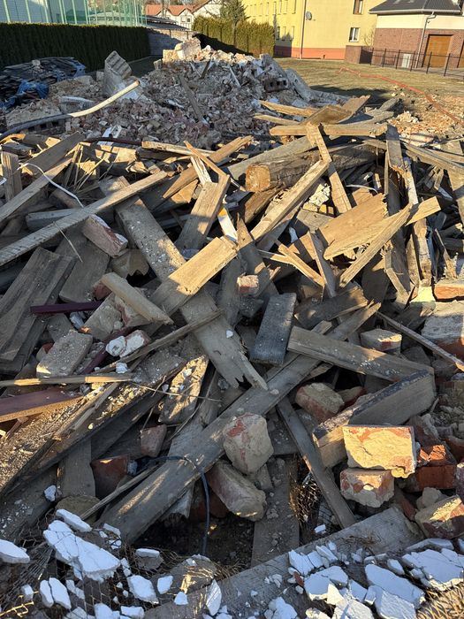 Oddam drewno porozbiórkowe