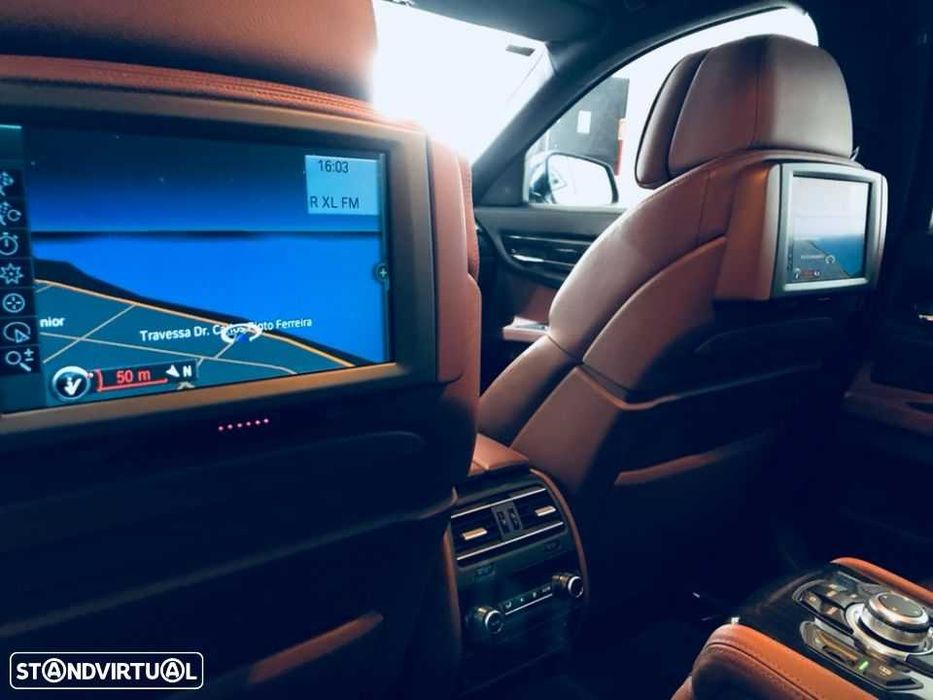 BMW 740d 306cv | Nacional | Full Extras | TVs | Night Vision | 360º