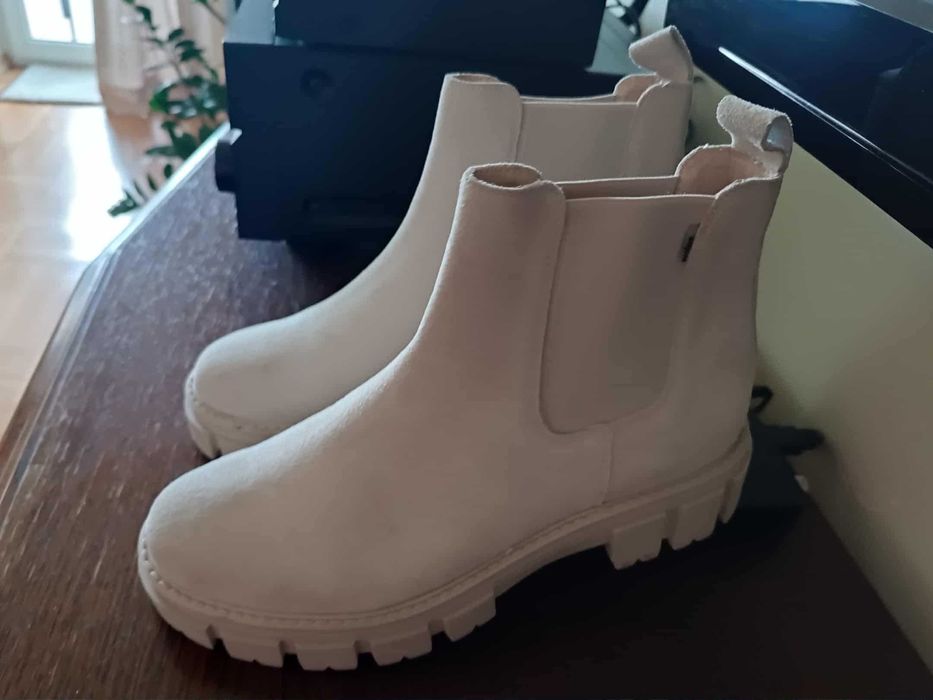 Buty wygodne, wsuwane