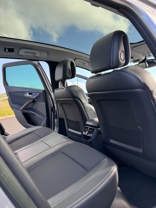 Peugeot 508SW 2011