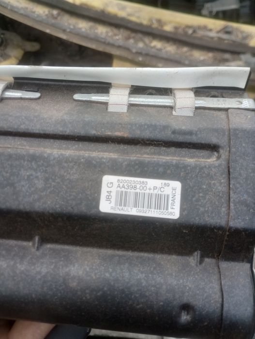 Двигун з рамою Сценік 2 1.6 16V