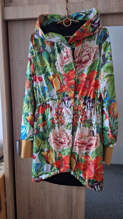 Kurtka wiatrówka okee