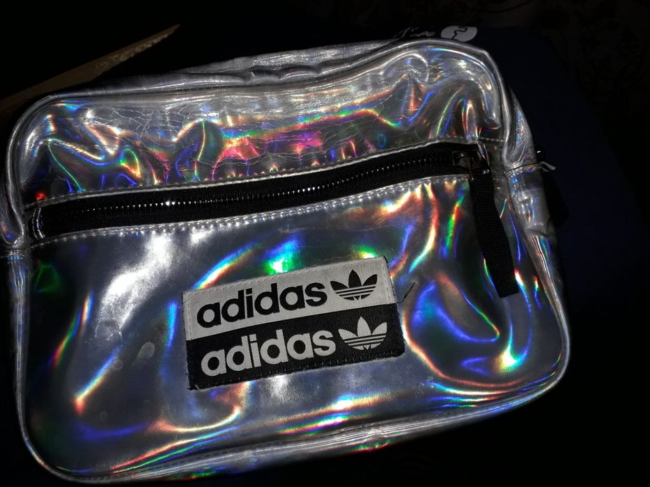 Сумочка Адидас оригинал.