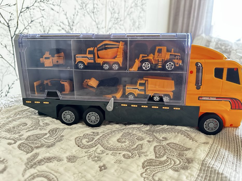 Великий набір будівельної техніки 12 шт | Трак + 11 машинок