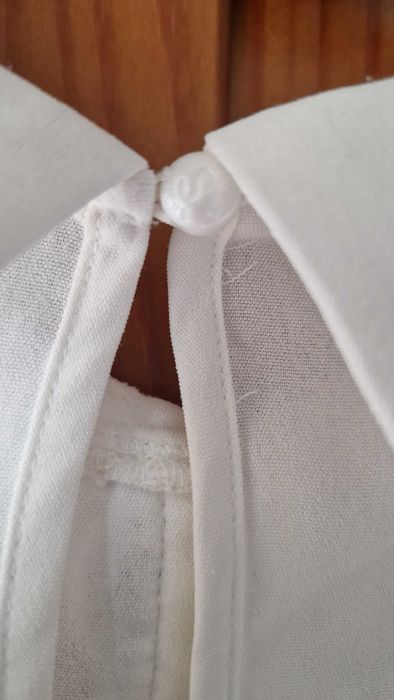 Camisa branca, senhora, tamanho M