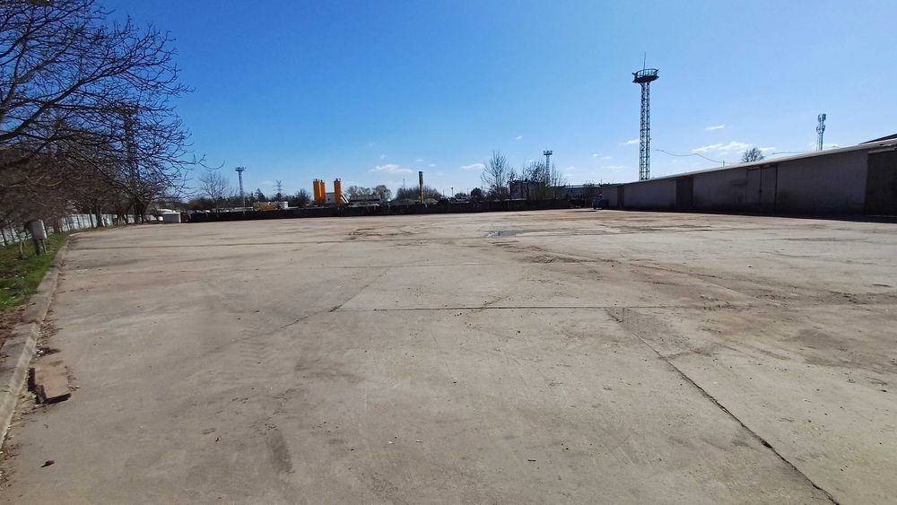 Wynajmę plac betonowy o pow. 4800 m2 - Kraków, Czyżyny