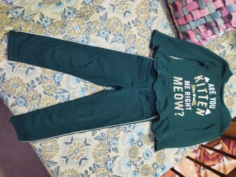 Комплект костюм carter's 5T кофта джинсы