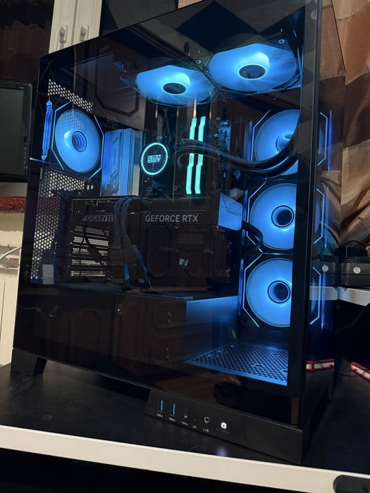 Komputer gamingowy r7 5800x rtx 5070 32GB RAM M2 1TB GWARANCJA