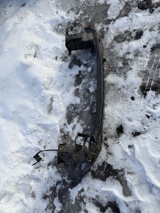 Підсилювач переднього бампера Lincoln MKC 17-19