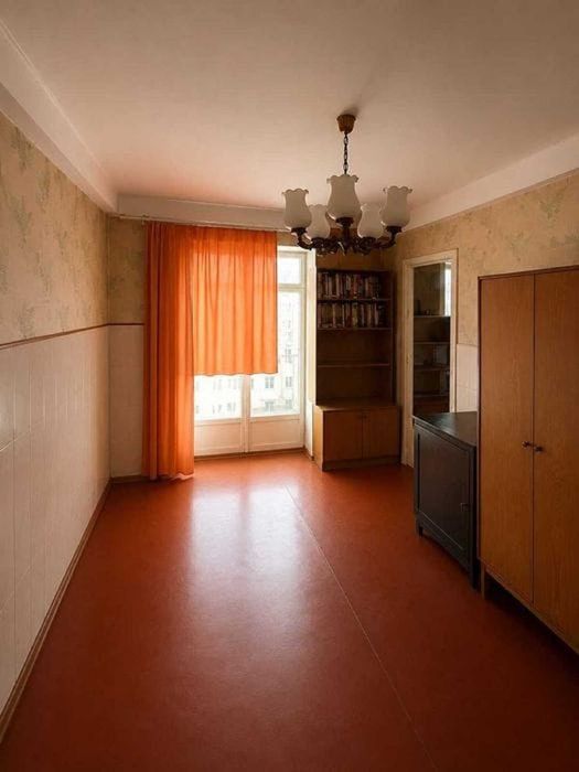 Без комісіі,  Продаж по всім державним програмам за гривню. Продаж 4-х кімнатноі, Березняки, пр-т Тичини,21