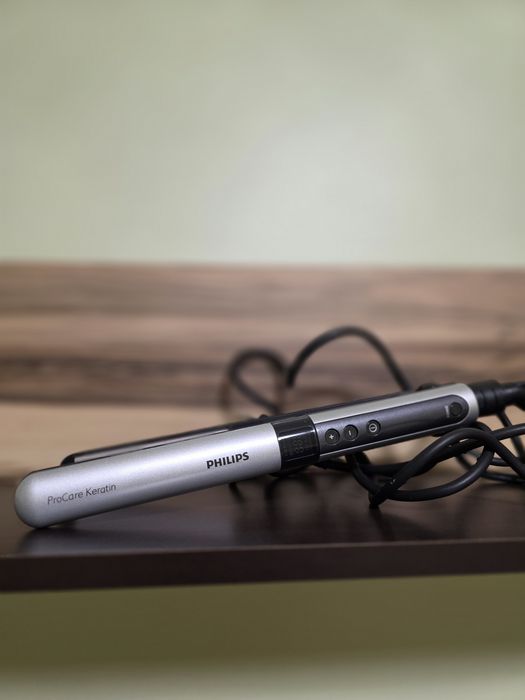 Продаю Philips плойку