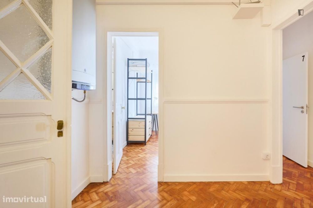 Quarto - localizado em Rato Lisbon