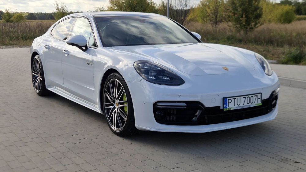 Porsche Panamera FV23% 06.2017 Skrętna oś BURMESTER HIGH END 3D Sport Design masaż