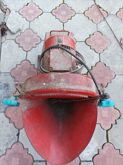 Зернодробілка млинок.