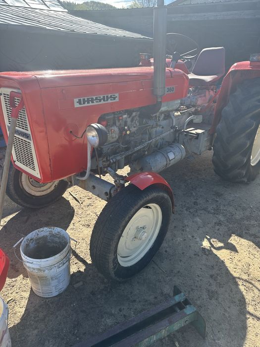 Ciągnik Ursus MF 3512,255)c360, c335
