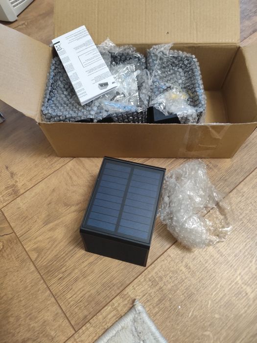 Oświetlenie zewnętrzne ścian na solar