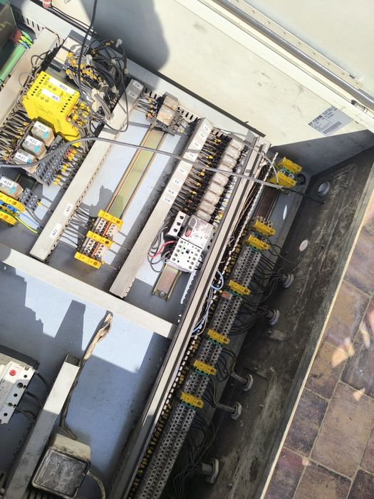 Szafa elektryczna Sick  Schneider Siemens zasilacz 24V