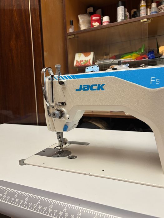Jack F5 промислова швейна машина з вбудованим сервоприводом