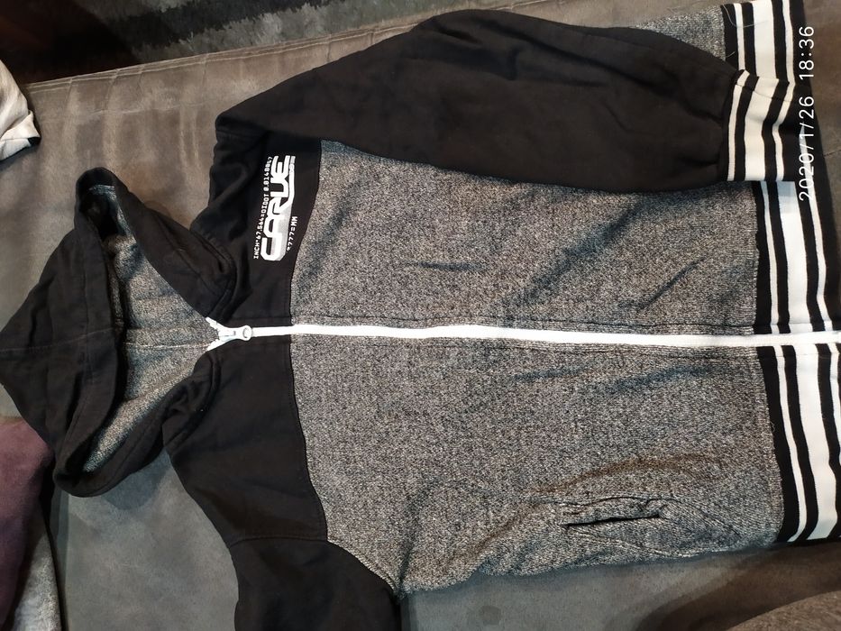 Bluza chłopięca 134 cm