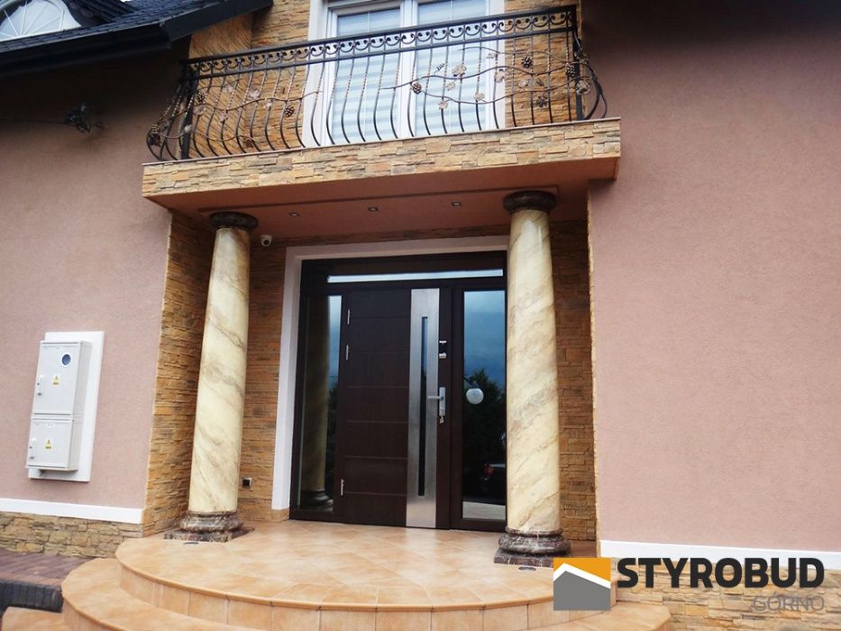 Kolumna Stożkowa, Toskańska, Filar betonowy