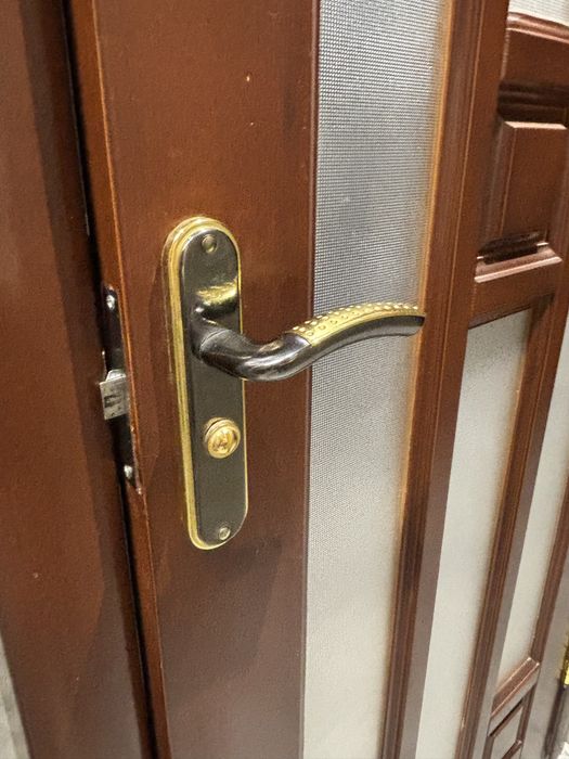 Продам нові деревьяні міжкімнатні двері