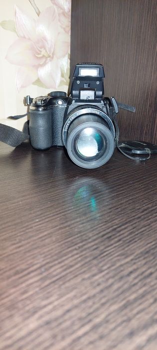 Цифровий фотоапарата  Fujifilm FinePix S4300