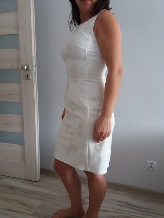 Sukienka ołówkowa elegancka