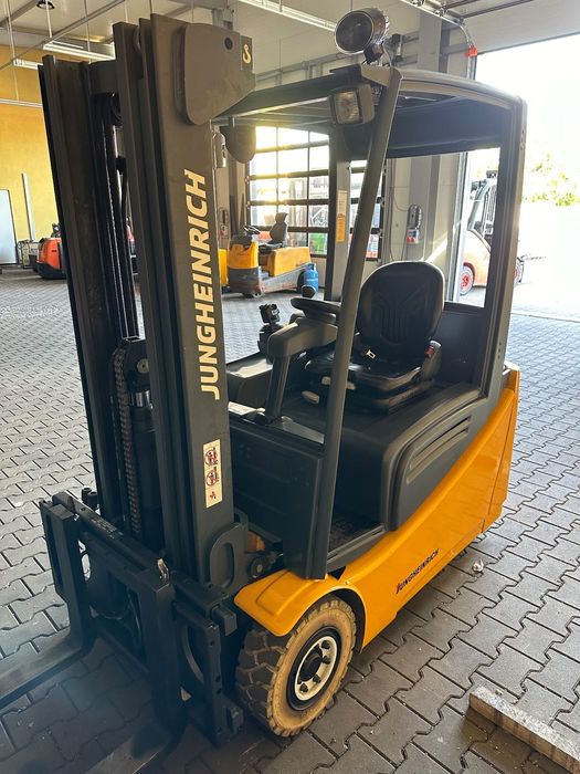 Jungheinrich EFG 216