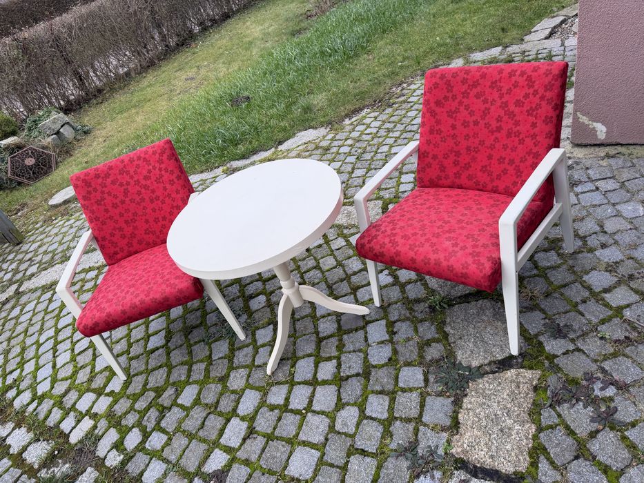 Stare fotele stolik prl / zestaw mebli