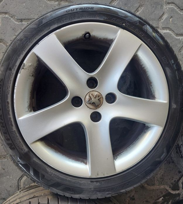 Jantes Peugeot R17 Com Pneus 225/45 Furação 4X108