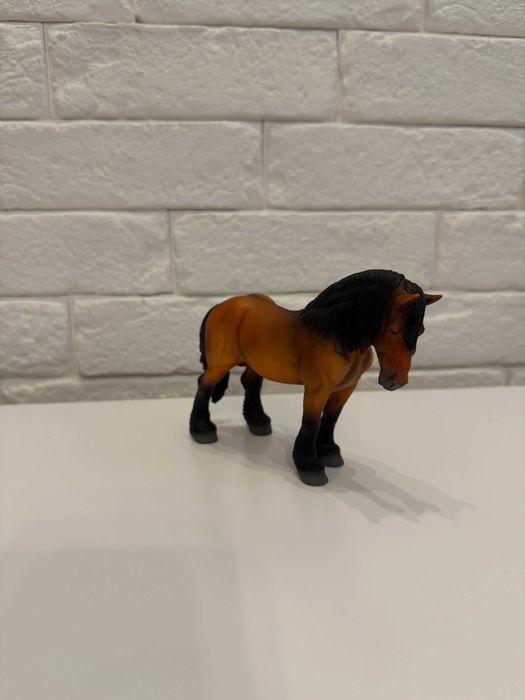 Konie Schleich i Collecta