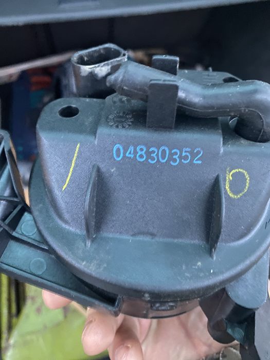 Протитуманка ліва(з водійської сторони)